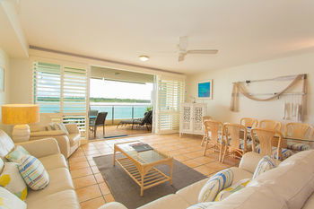Las Rias - Accommodation Mermaid Beach 15