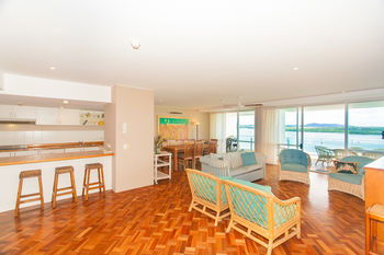 Las Rias - Accommodation Mermaid Beach 18