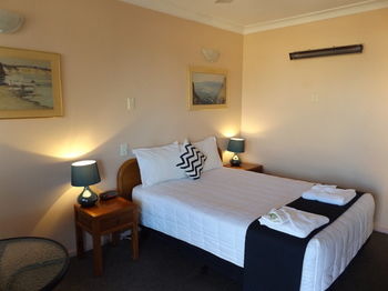 Civic Motel - Accommodation Mermaid Beach 10