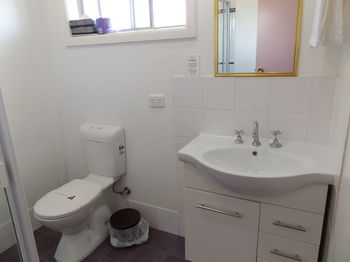 Civic Motel - Accommodation Mermaid Beach 17