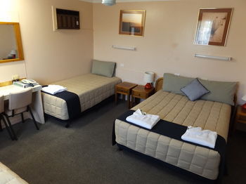 Civic Motel - Accommodation Mermaid Beach 20