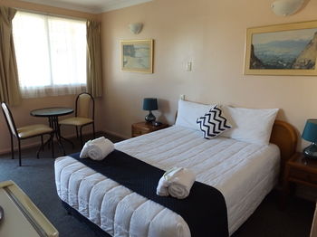 Civic Motel - Accommodation Mermaid Beach 25