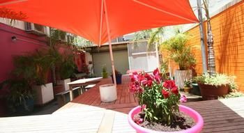 Zing Backpackers - Accommodation Mermaid Beach 13