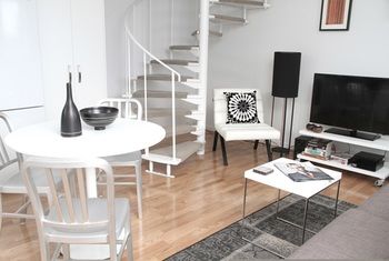 Apartment2c - Soho - Accommodation Mermaid Beach 5