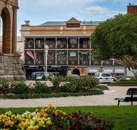 Bathurst Royal Apartments - Accommodation Mermaid Beach
