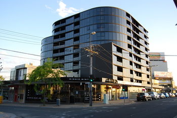 Bayside Towers Serviced Apartments - Accommodation Mermaid Beach 0