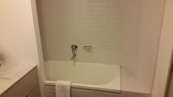 Apartment View Docklands Melbourne - Accommodation Mermaid Beach 4
