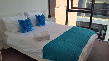 Apartment View Docklands Melbourne - Accommodation Mermaid Beach 8
