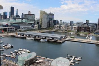 Apartment View Docklands Melbourne - Accommodation Mermaid Beach 14