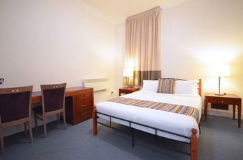 Abercrombie NSW Accommodation Mermaid Beach
