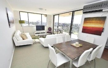 North Sydney 21 Rig Furnished Apartment - Accommodation Mermaid Beach 7