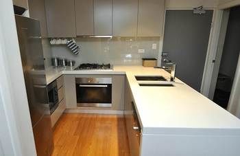 North Sydney 16 Wal Furnished Apartment - Accommodation Mermaid Beach 6