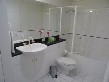 Anchor On Paramount - Accommodation Mermaid Beach 0