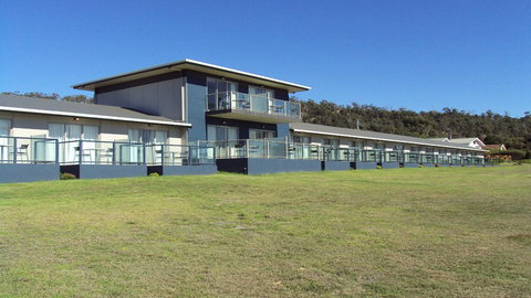 BEST WESTERN Beachfront At Bicheno - Accommodation Mermaid Beach 0