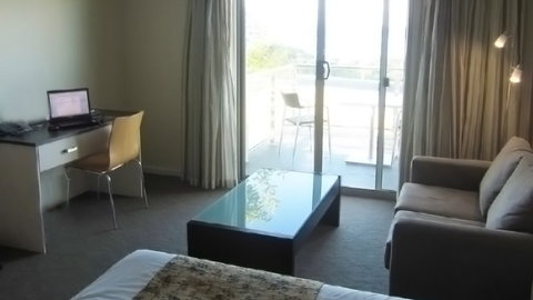 BEST WESTERN Beachfront At Bicheno - Accommodation Mermaid Beach 1