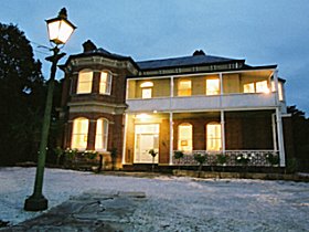 Amberley House - Accommodation Mermaid Beach 0