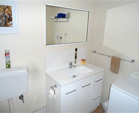 Ashwood Apartments - Bellerive - Accommodation Mermaid Beach 1