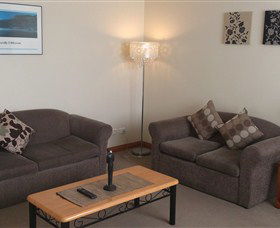 Ashwood Apartments - Bellerive - Accommodation Mermaid Beach 3