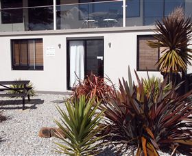 Beach Apartments - Accommodation Mermaid Beach 4