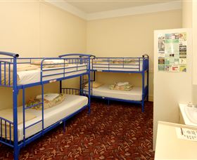 Alexander Hotel - Accommodation Mermaid Beach 0
