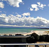 Freycinet Beach Apartments - Accommodation Mermaid Beach