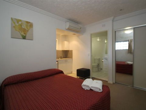 Southern Cross Motel And Serviced Apartments - Accommodation Mermaid Beach 0