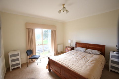 Farm Accommodation - Accommodation Mermaid Beach 9