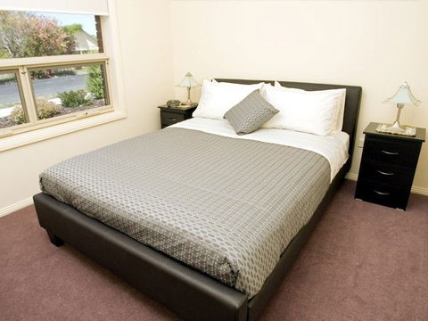 Haven On Haynes - Accommodation Mermaid Beach 1