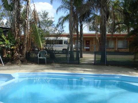 Hilldrop Motor Inn - Accommodation Mermaid Beach 0