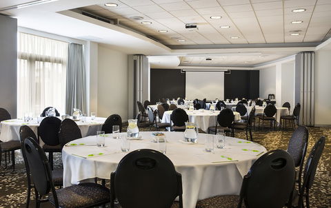 Holiday Inn Melbourne Airport - Accommodation Mermaid Beach 4