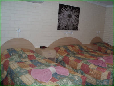 Manilla Motel - Accommodation Mermaid Beach 2