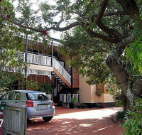 Warrawee Bed  Breakfast