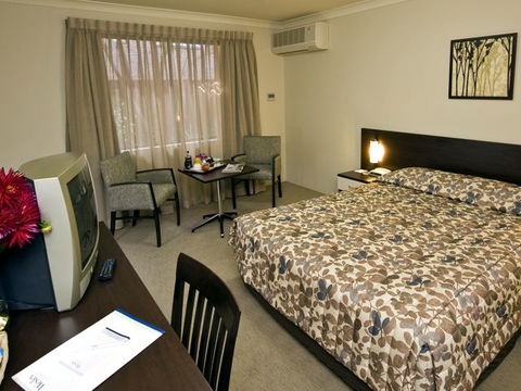 Wesley Lodge - Accommodation Mermaid Beach 1