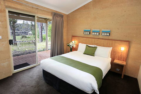 Eight Willows Retreat - Accommodation Mermaid Beach 0