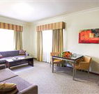 Governor Macquarie Motor Inn - Bathurst - Accommodation Mermaid Beach