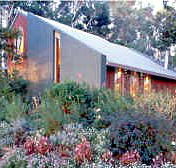 Clarendon Chalets - Accommodation Mermaid Beach