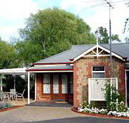 Amble In Self Contained Accommodation - Garden Retreat B  B - Accommodation Mermaid Beach