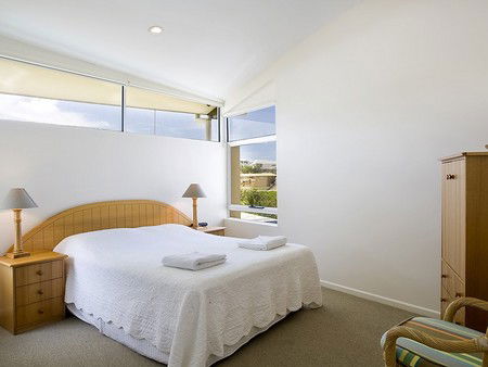 Aqua Promenade Beachfront Apartments - Accommodation Mermaid Beach 3