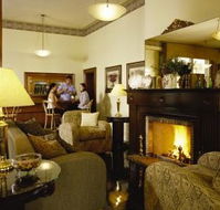 Royal Exchange Hotel - Accommodation Mermaid Beach