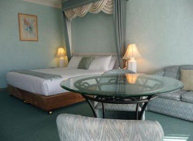Las Vegas Motor Inn - Accommodation Mermaid Beach 1