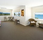 Solitary Islands Lodge Bed  Breakfast