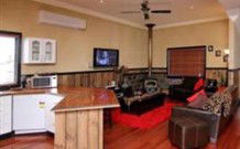 Top Of The Range Retreat - Accommodation Mermaid Beach 0