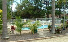 Costa Rica Resort Motel - South - Accommodation Mermaid Beach 3