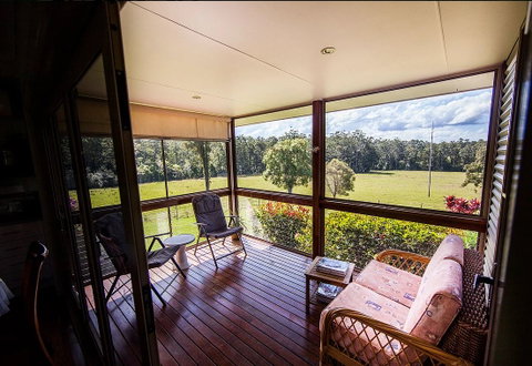 Cosy Cow Farmstay Bed And Breakfast - Accommodation Mermaid Beach 2
