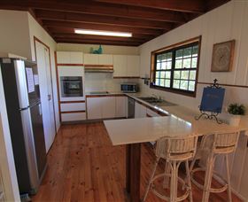 Green Trees Beach House - Accommodation Mermaid Beach 3