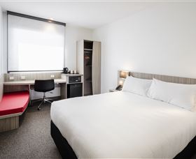 Ibis Mackay - Accommodation Mermaid Beach 2