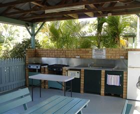 BIG 4 Cane Village - Accommodation Mermaid Beach 1