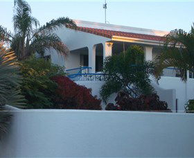 Seychelles Luxury Apartments - Accommodation Mermaid Beach 3