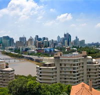 Central Hillcrest Apartment Hotel - Accommodation Mermaid Beach