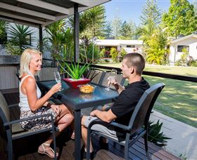 Main Beach Tourist Park - Accommodation Mermaid Beach 0